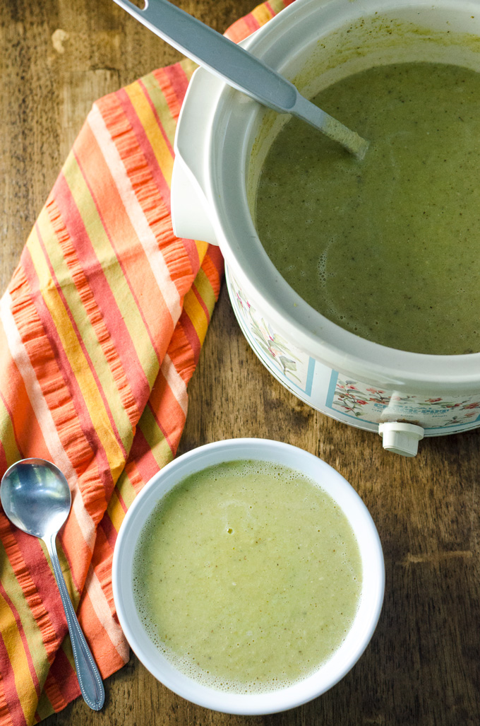 Slow Cooker Cream of Broccoli Soup | VeggiePrimer.com