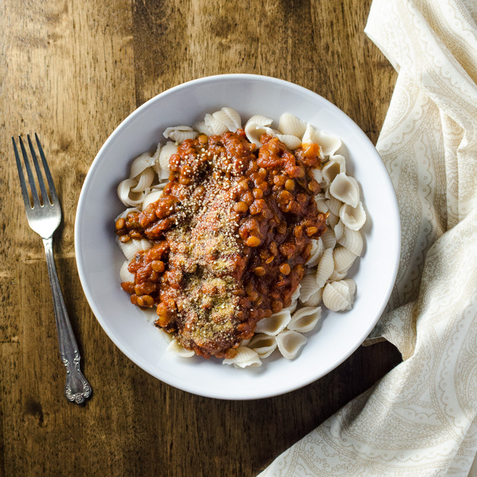 Rice Cooker Vegan Lentil Bolognese Sauce - made with simple ingredients and easy to prepare, this plant-based recipe offers a pleasing meaty texture without the meat! | VeggiePrimer.com